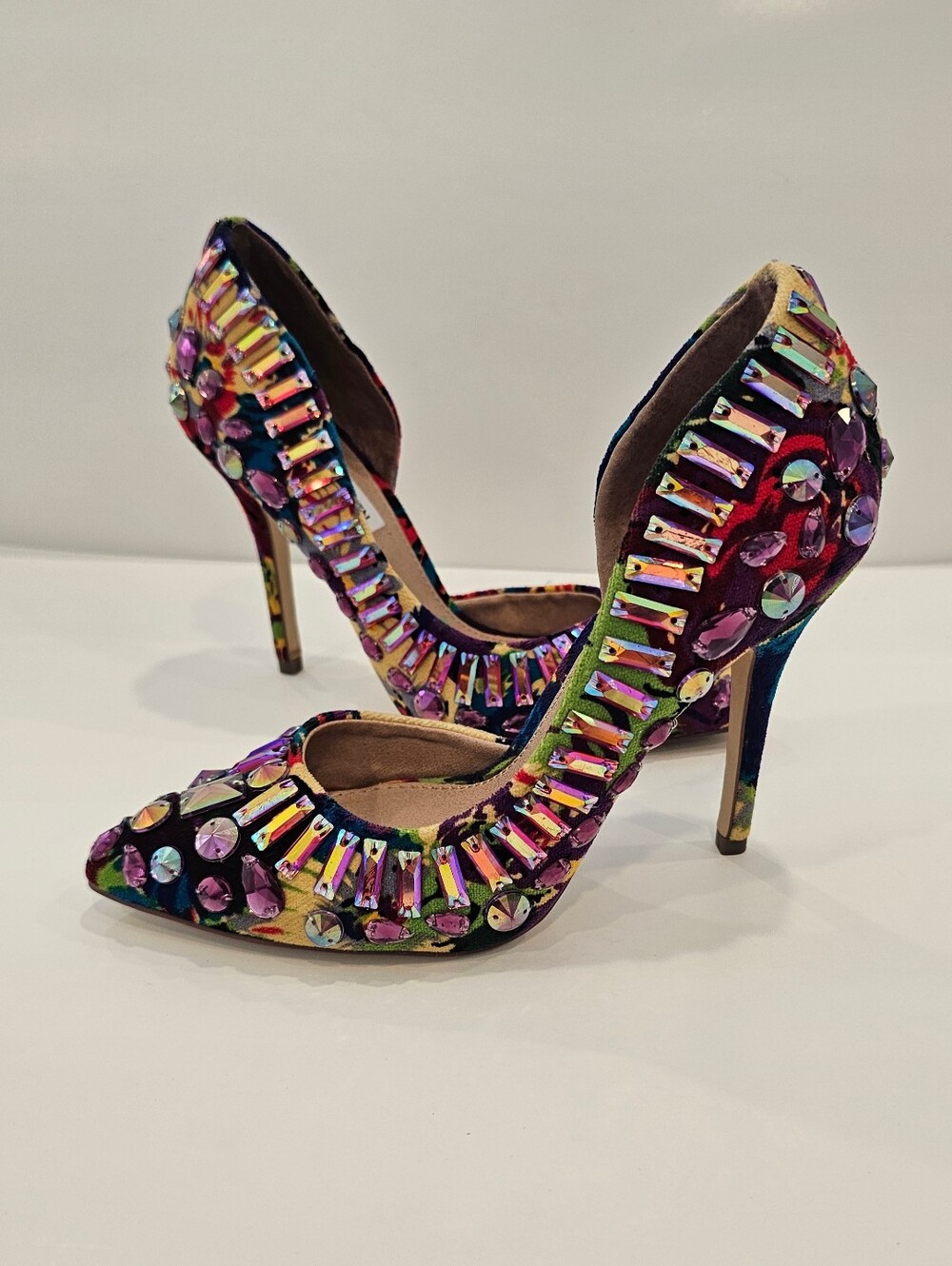 Steve Madden Multicolor Jeweled Pointed-Toe Stiletto Pumps 6 NIB